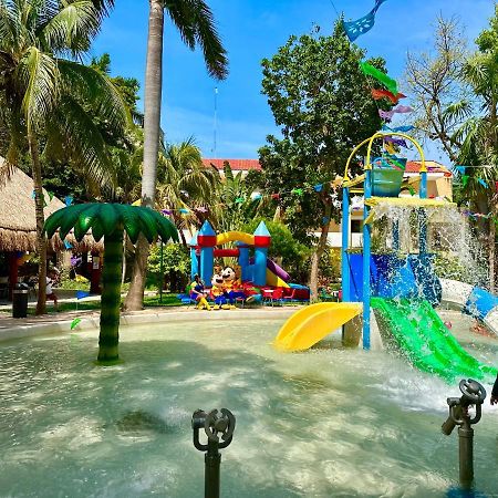 Hotel Plaza Caribe Cancun Exterior photo