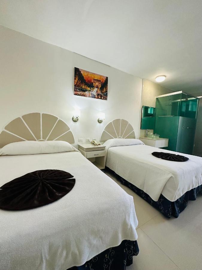Hotel Plaza Caribe Cancun Exterior photo