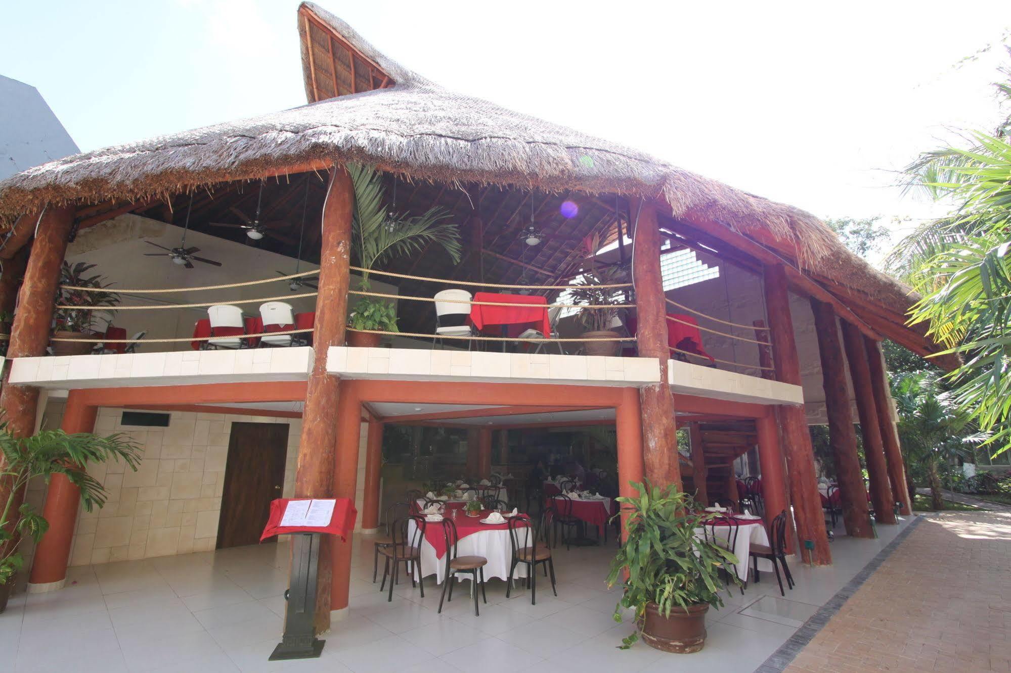 Hotel Plaza Caribe Cancun Exterior photo