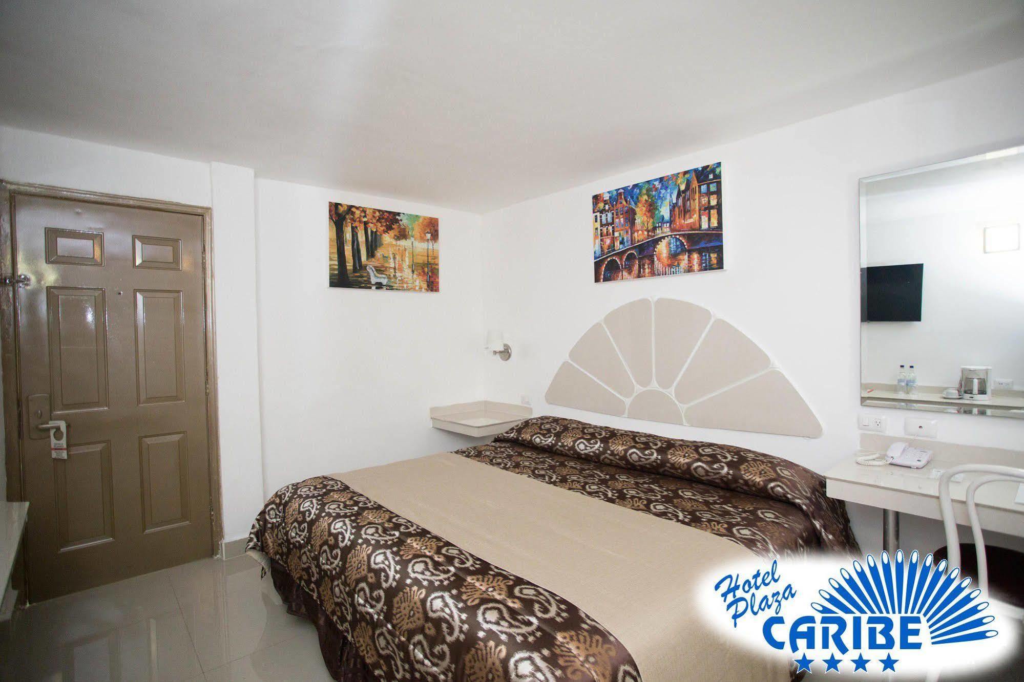 Hotel Plaza Caribe Cancun Exterior photo