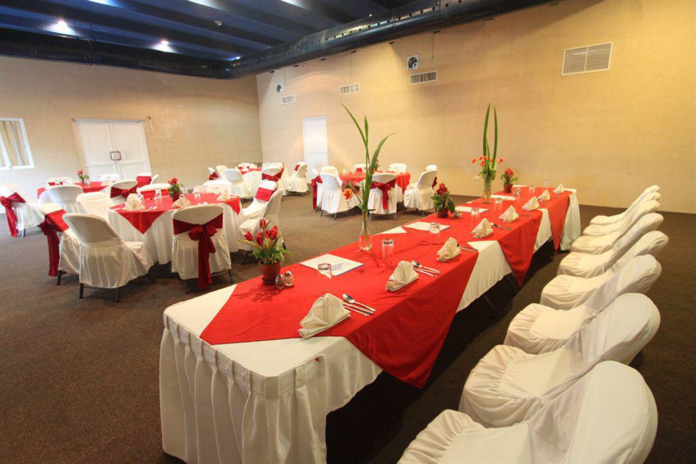 Hotel Plaza Caribe Cancun Exterior photo